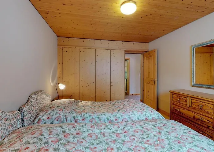 Appartement Madulaina 6b *